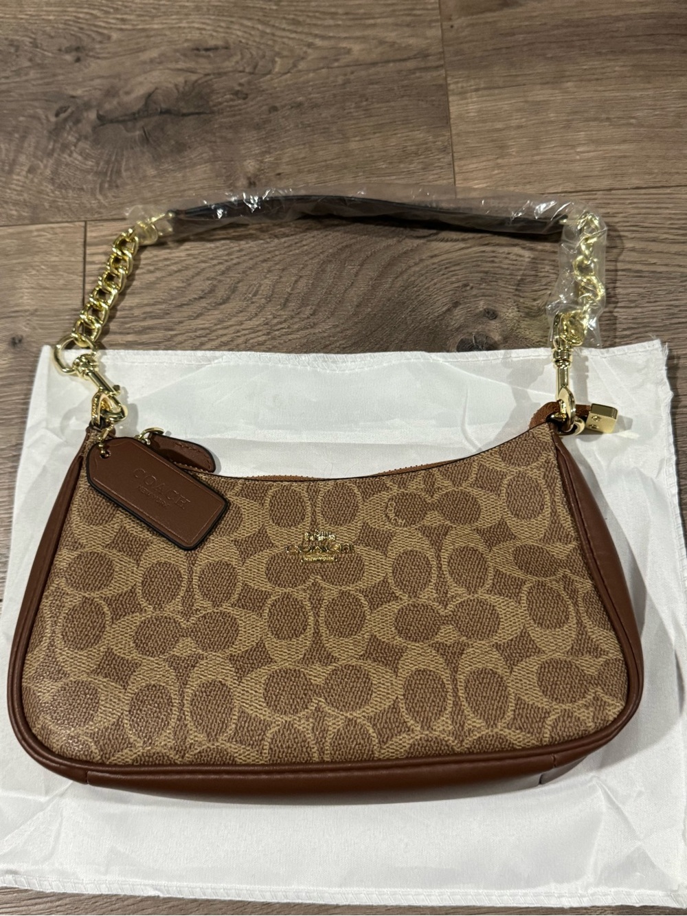 Coach Tan/Brown Signature Shoulder Bag with Gold Chain Strap